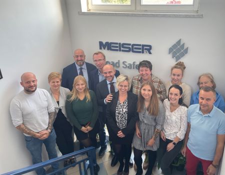 The Polish team of the Meiser Straßenausstattung at the new location in Poland.